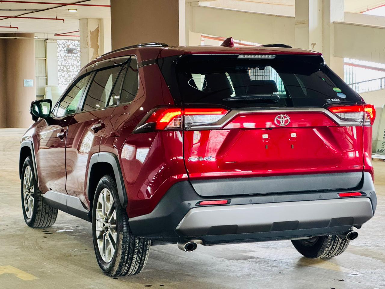 Toyota RAV 4 | 2019 | 2000cc | Wine Red