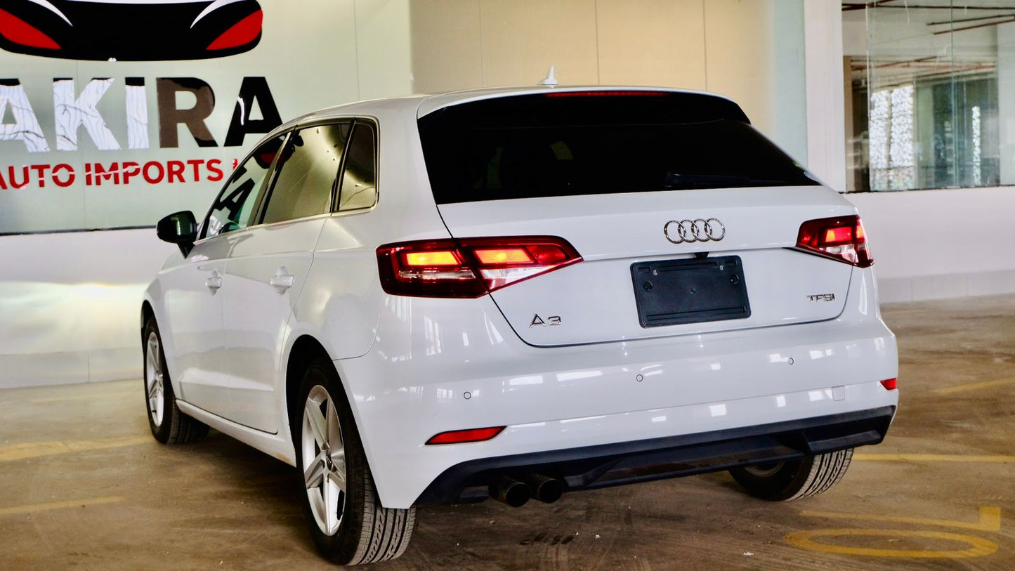 Audi A3 | 2018 | 1400cc | Pearl