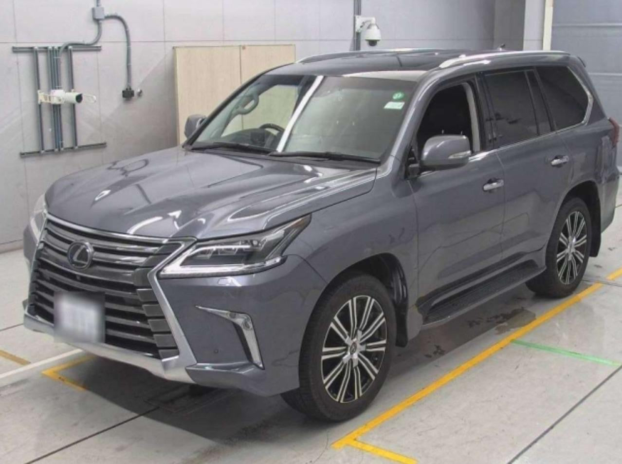Lexus LX570 2019
