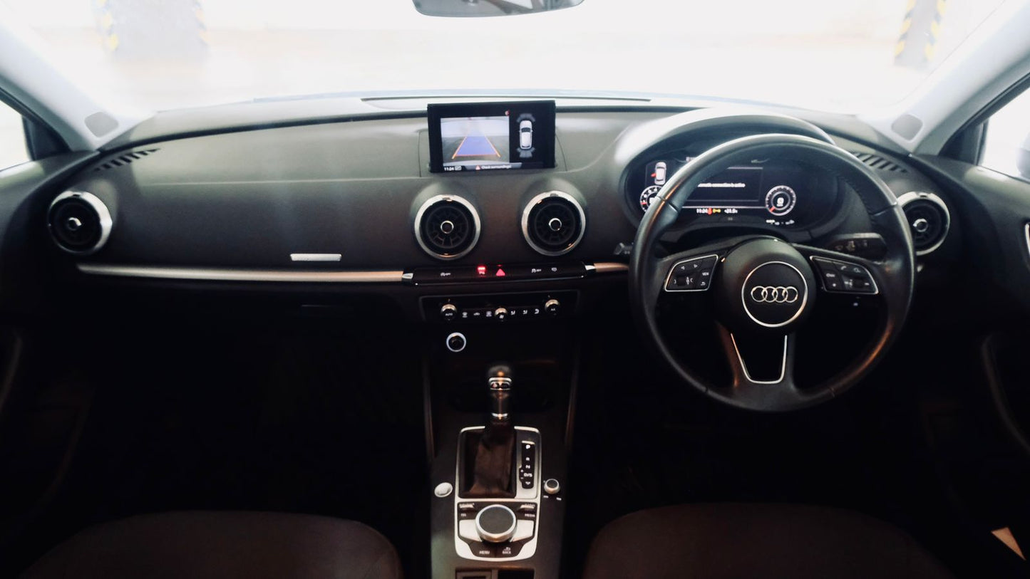 Audi A3 | 2018 | 1400cc | Pearl