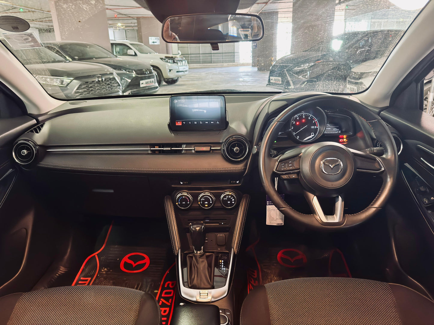 Mazda Demio | 2018 | 1300cc | Silver