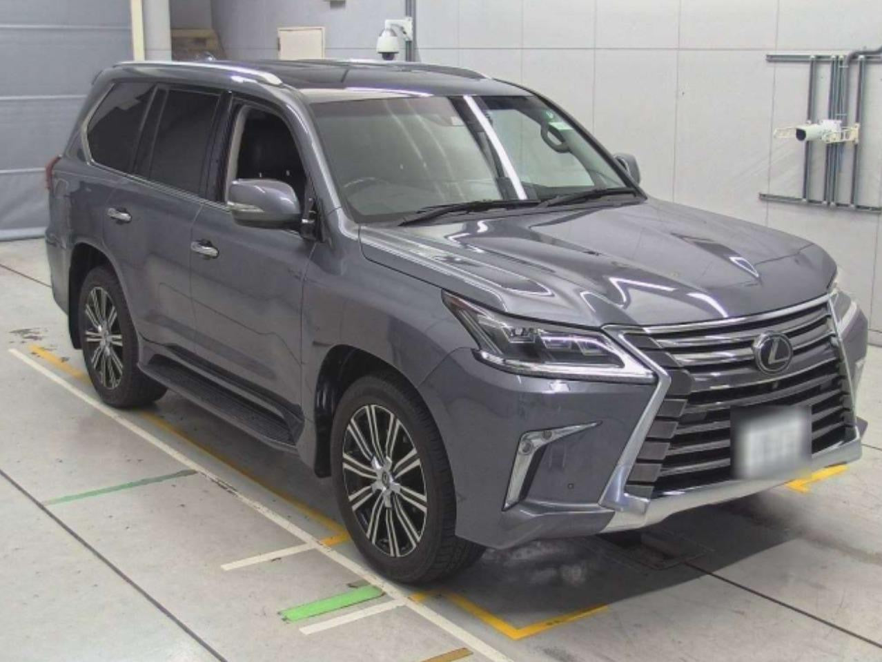 Lexus LX570 2019