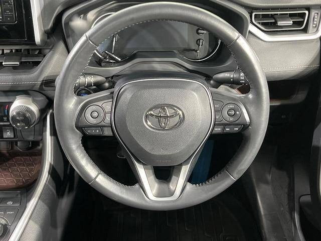 Toyota RAV4 |2019 |2000cc |Pearl