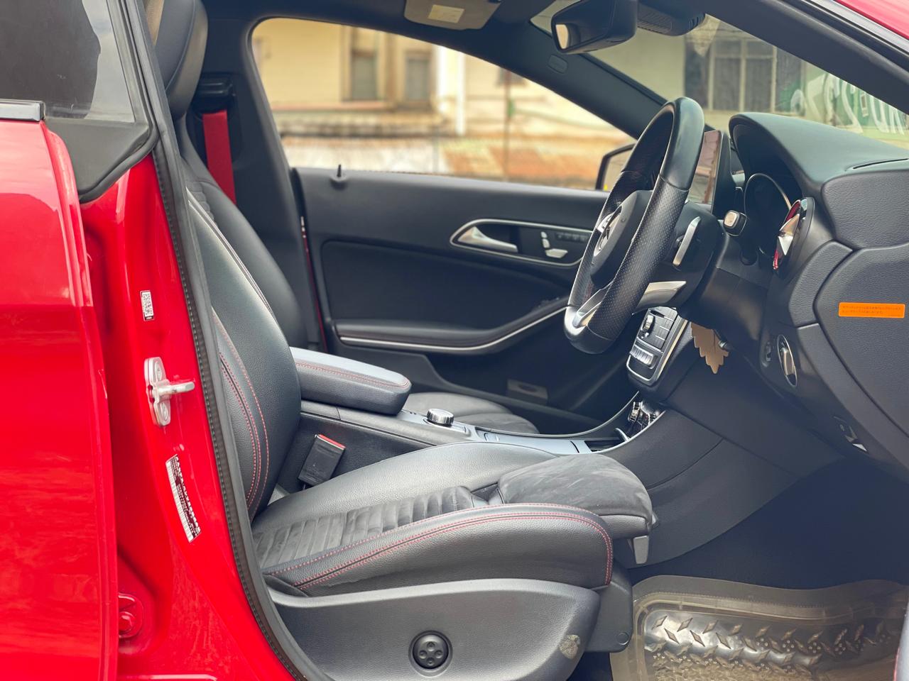 Mercedes Benz CLA250 2017