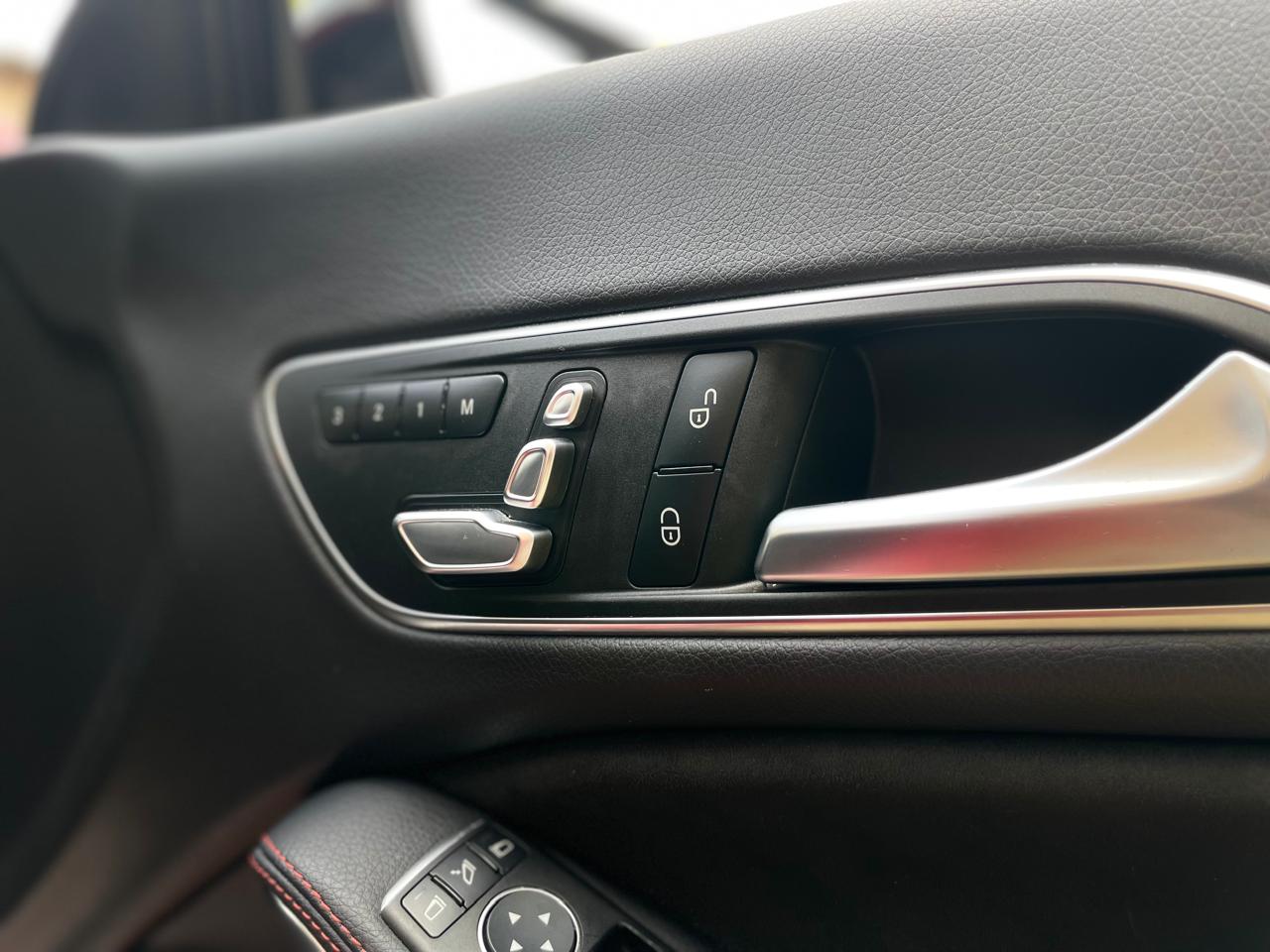 Mercedes Benz CLA250 2017
