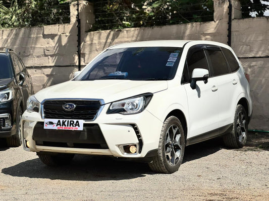 Subaru Forester 2018 Pearl White