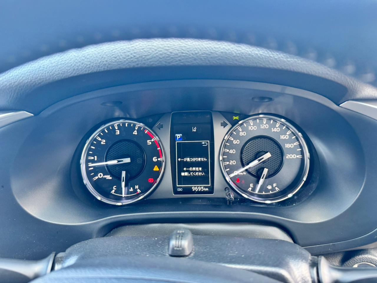 Toyota Hilux 2021 Pearl White