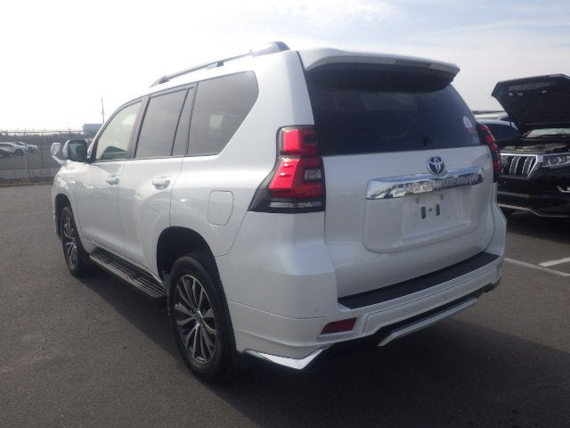 Toyota Landcruiser Prado TX-L | 2019 | 2700cc | Pearl