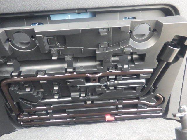 Toyota Landcruiser Prado TX-L | 2019 | 2700cc | Pearl