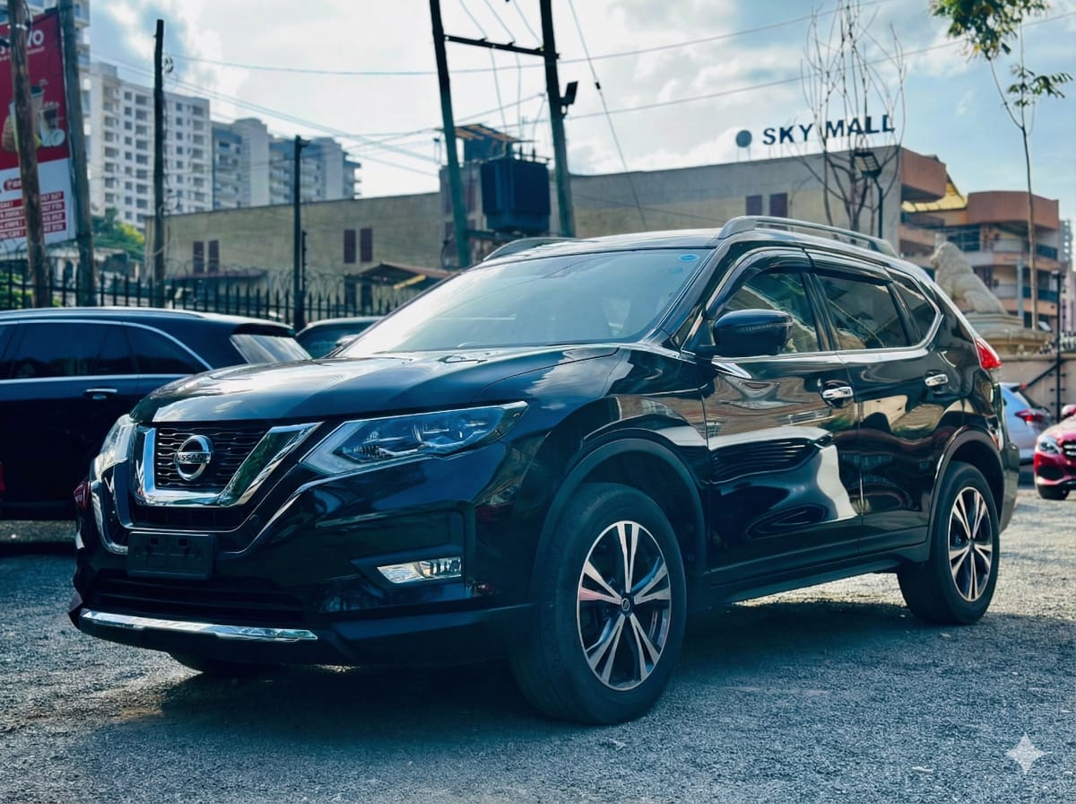 Nissan Xtrail | 2018 | 2000cc | Black
