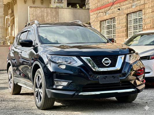 Nissan Xtrail | 2018 | 2000cc | Black