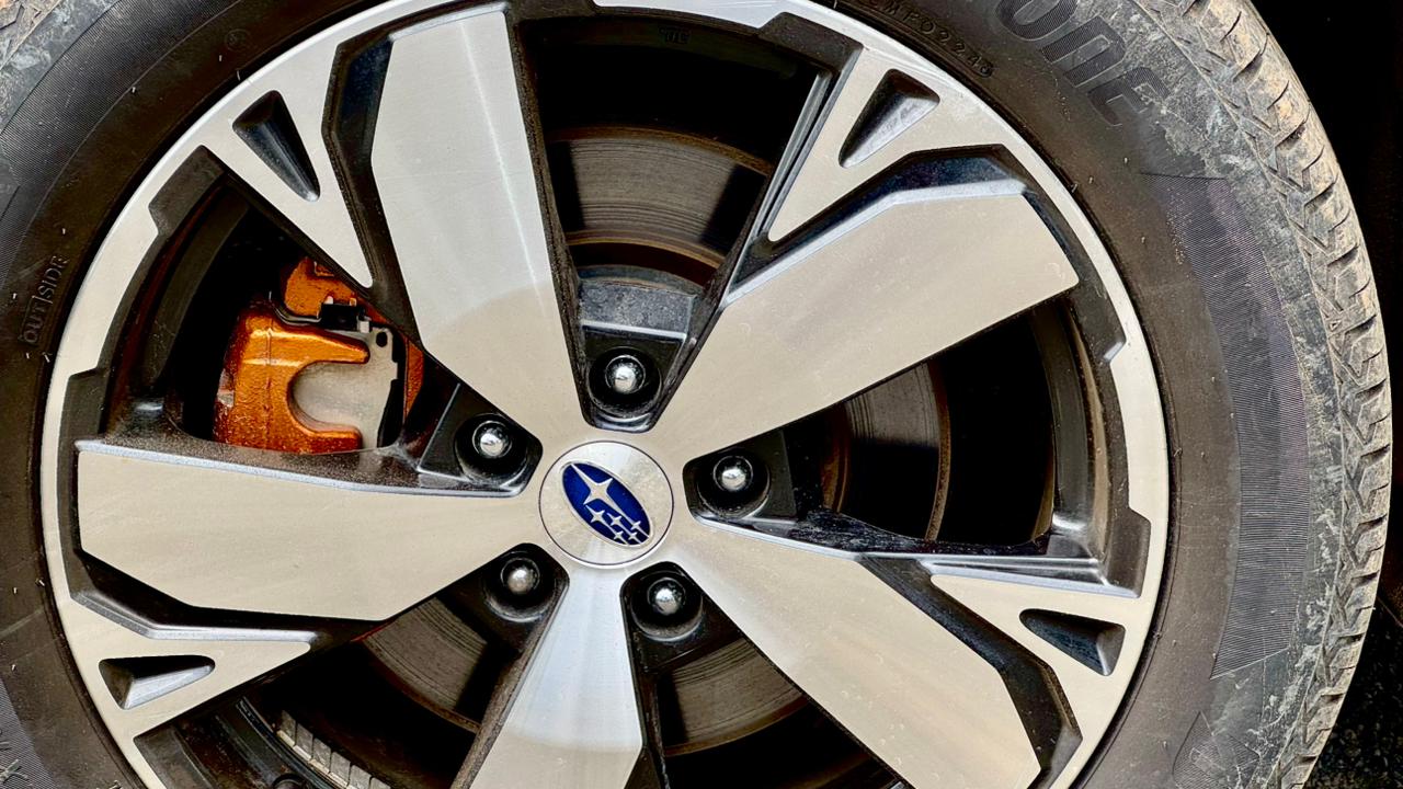 Subaru Forester | 2019 | 2500cc | Pearl White