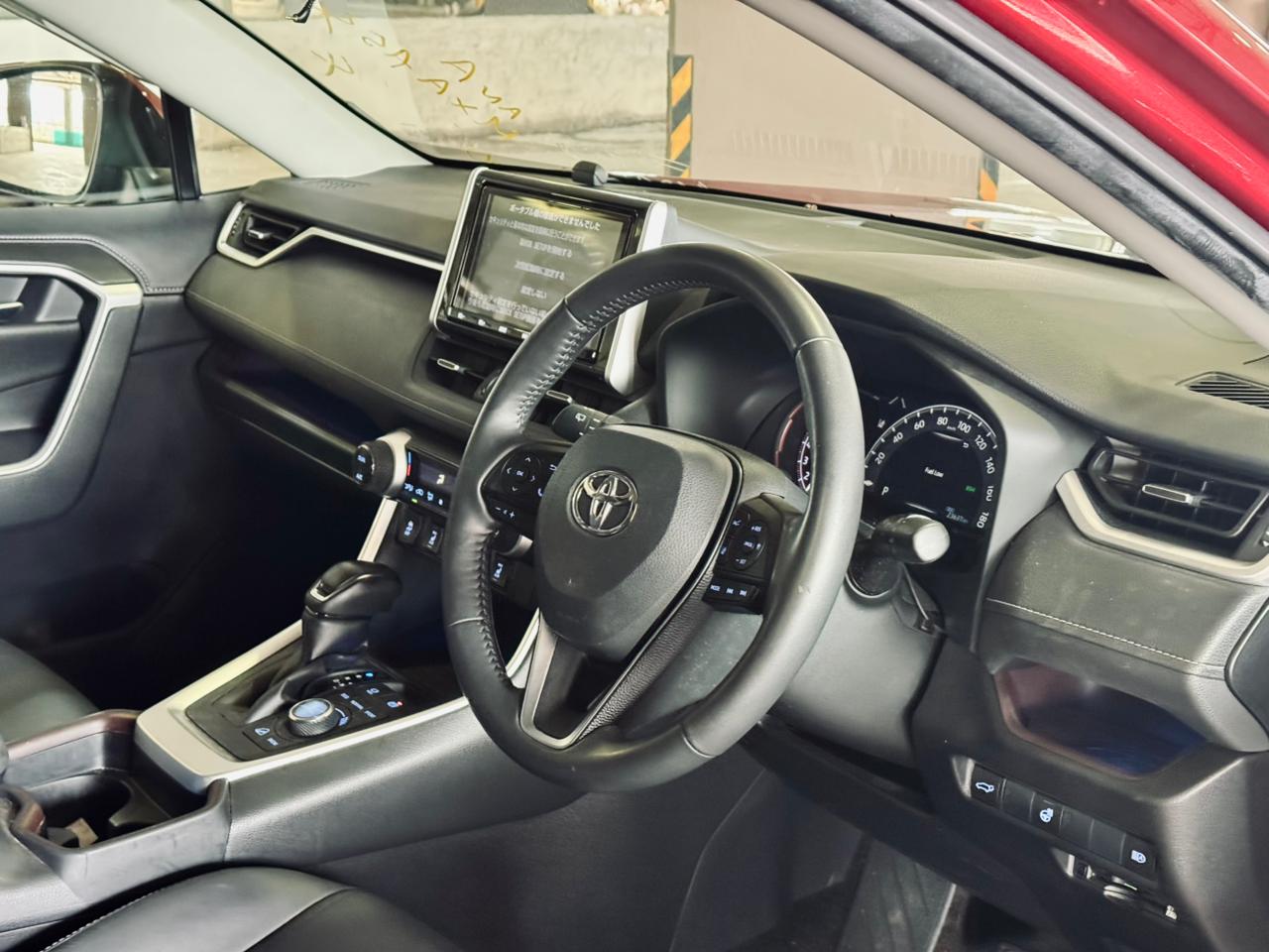 Toyota RAV 4 | 2019 | 2000cc | Wine Red