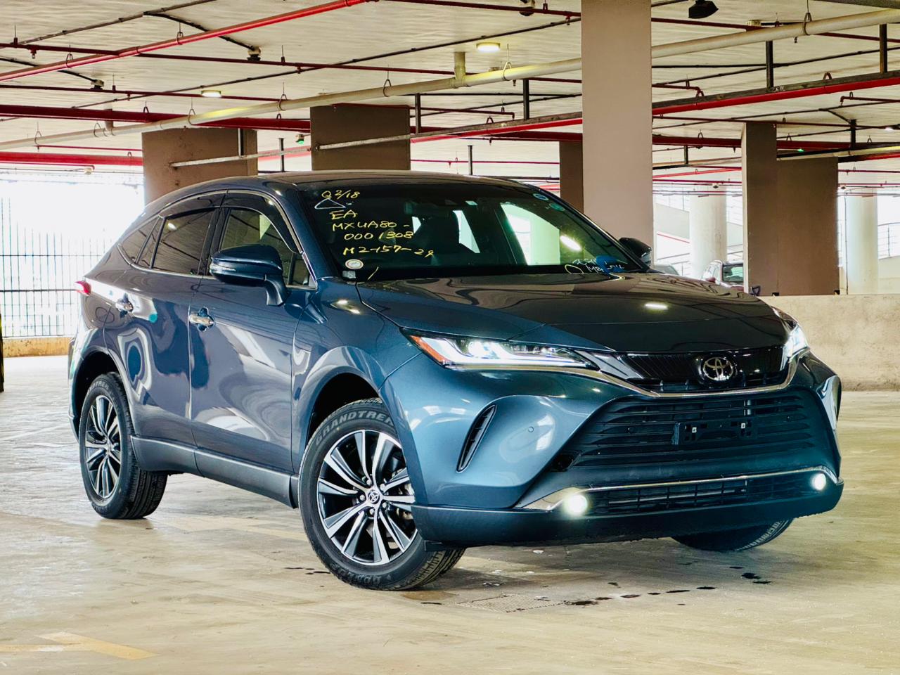 Toyota Harrier | 2020 | 2000cc | Grey