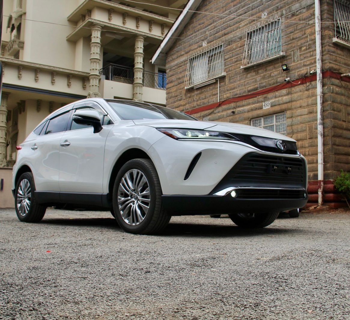 Toyota Harrier | 2020 | 2000cc | Pearl White