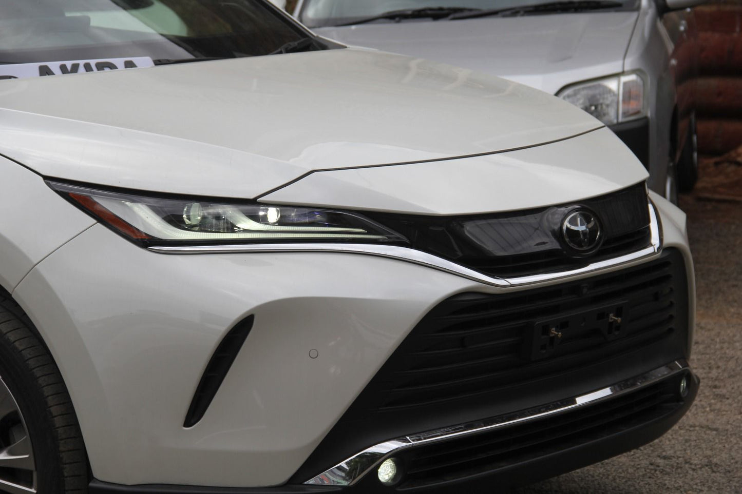 Toyota Harrier | 2020 | 2000cc | Pearl White