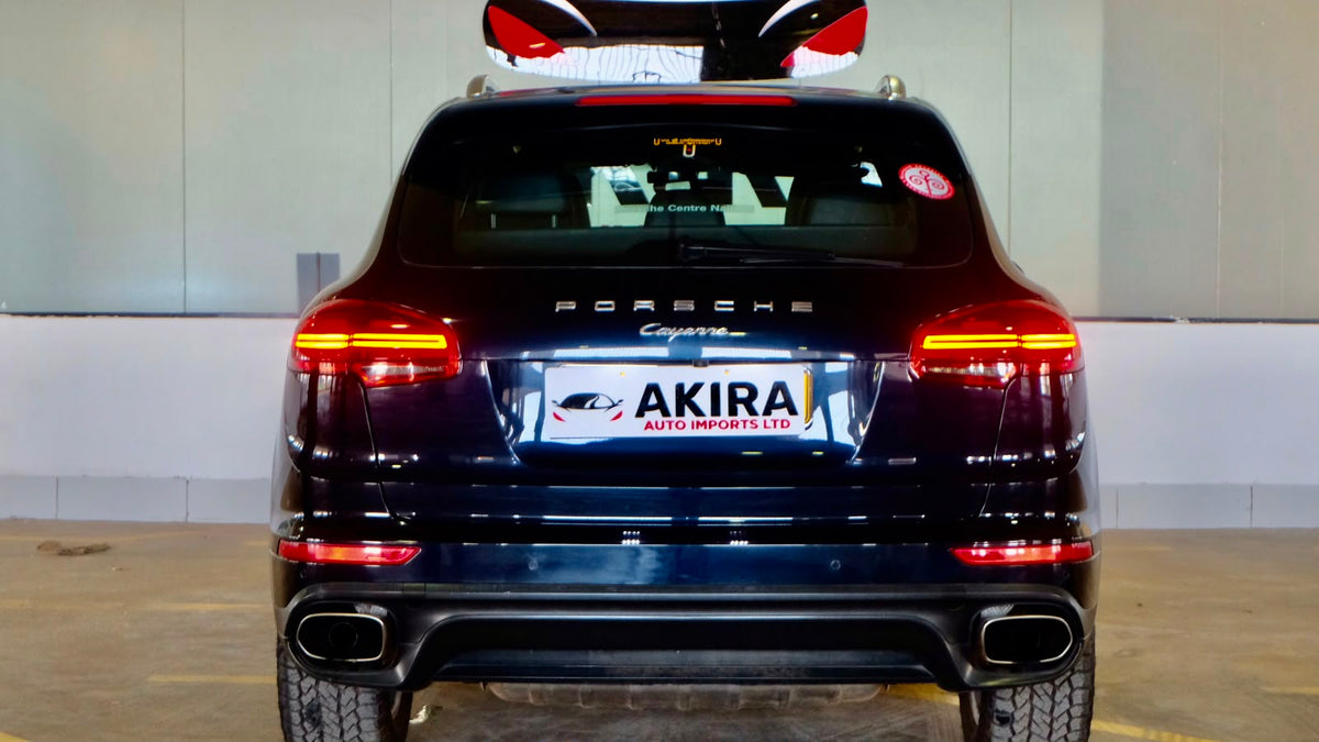 Porsche Cayenne | 2015 | 3600cc | Blue |