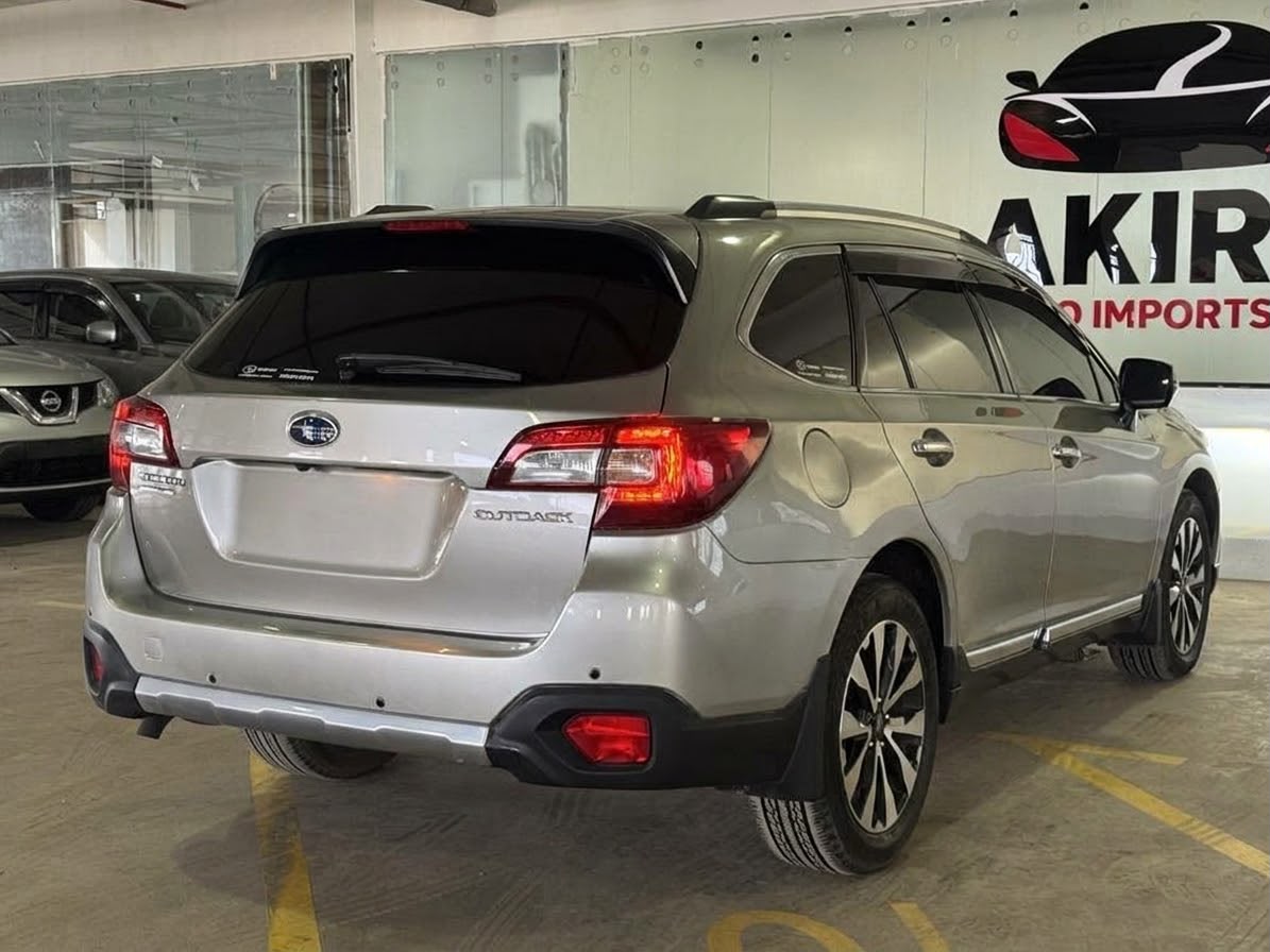 Subaru Outback | 2017 | 2500cc | Bronze