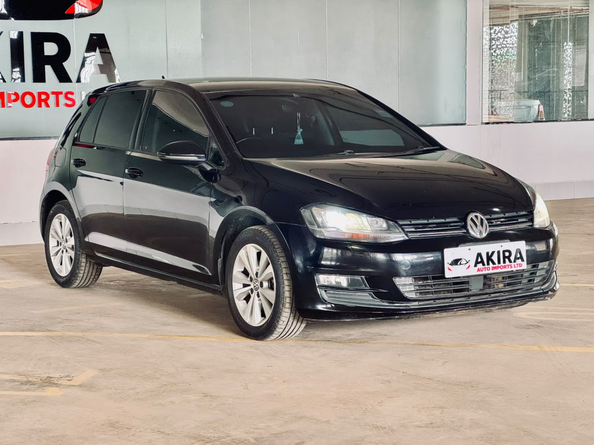 Volkswagen Golf | 2017 | 1200cc | Black