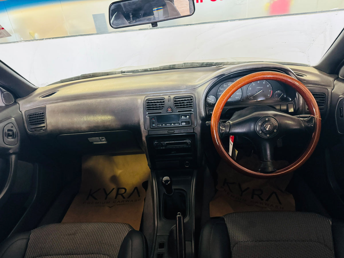 Subaru Legacy BD5 | 1997 | 2000cc | Silver
