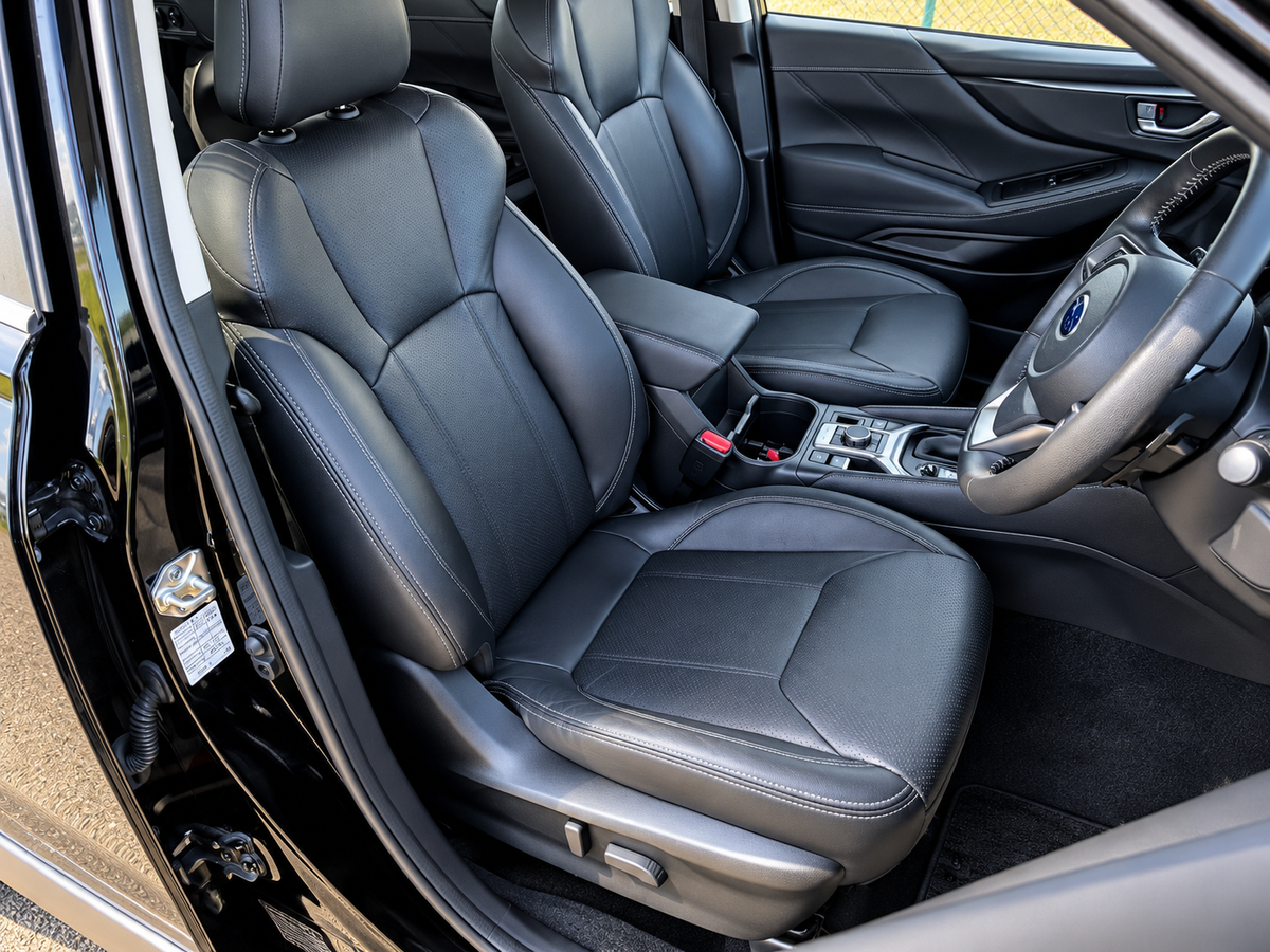 Subaru Forester | 2019 | 2500cc | Black