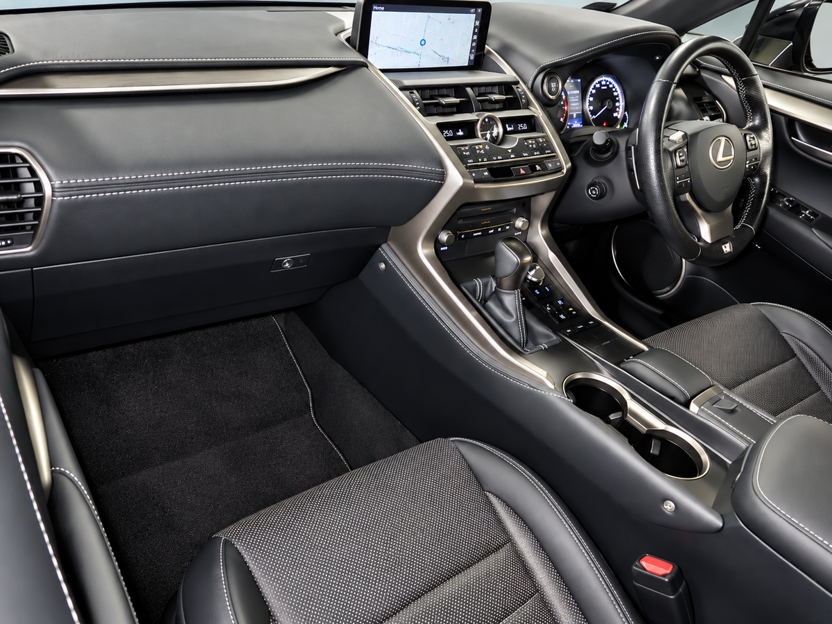Lexus NX300 | 2019 | 2000cc | Grey