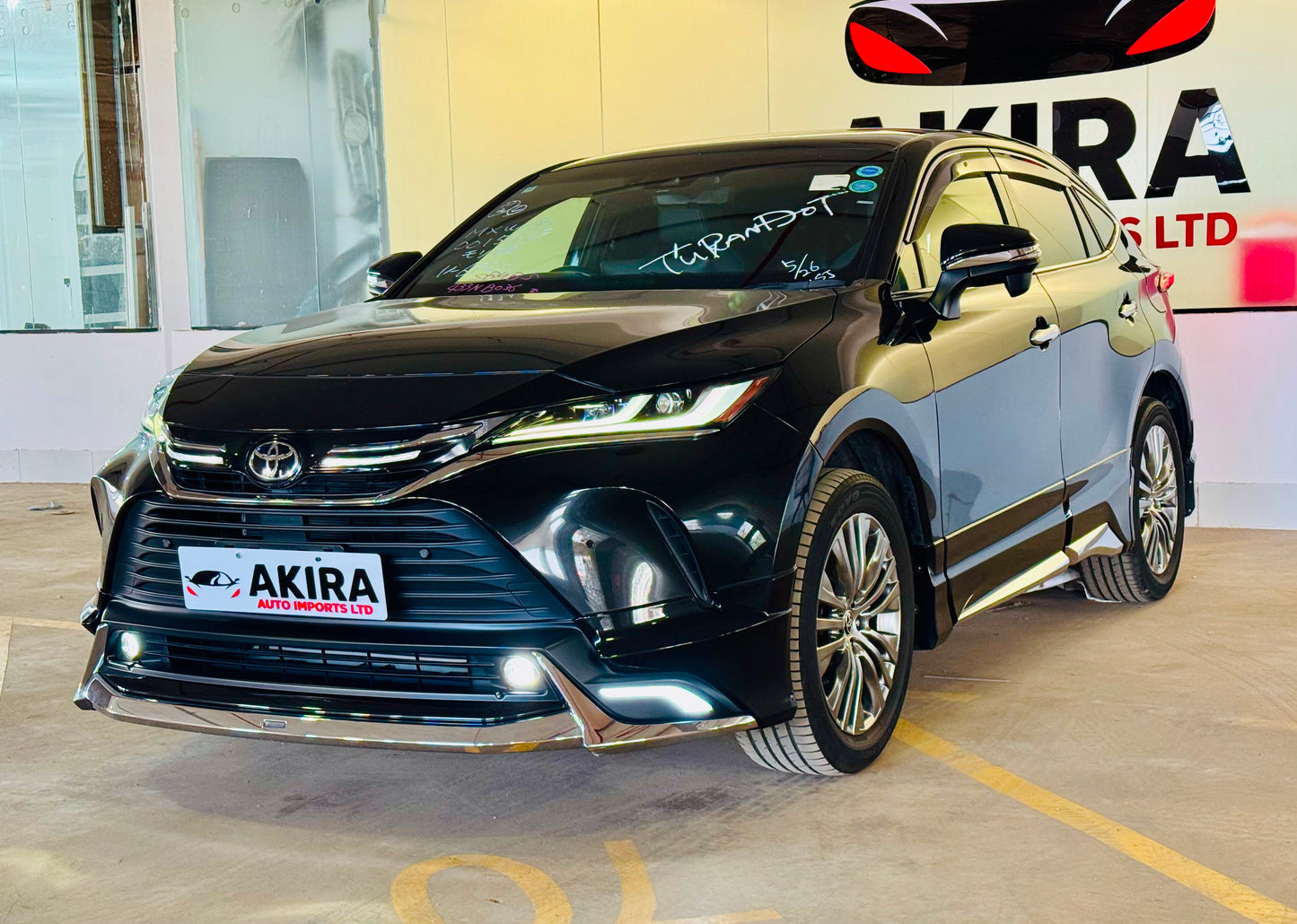 Toyota Harrier I 2020 I 2000cc I Black