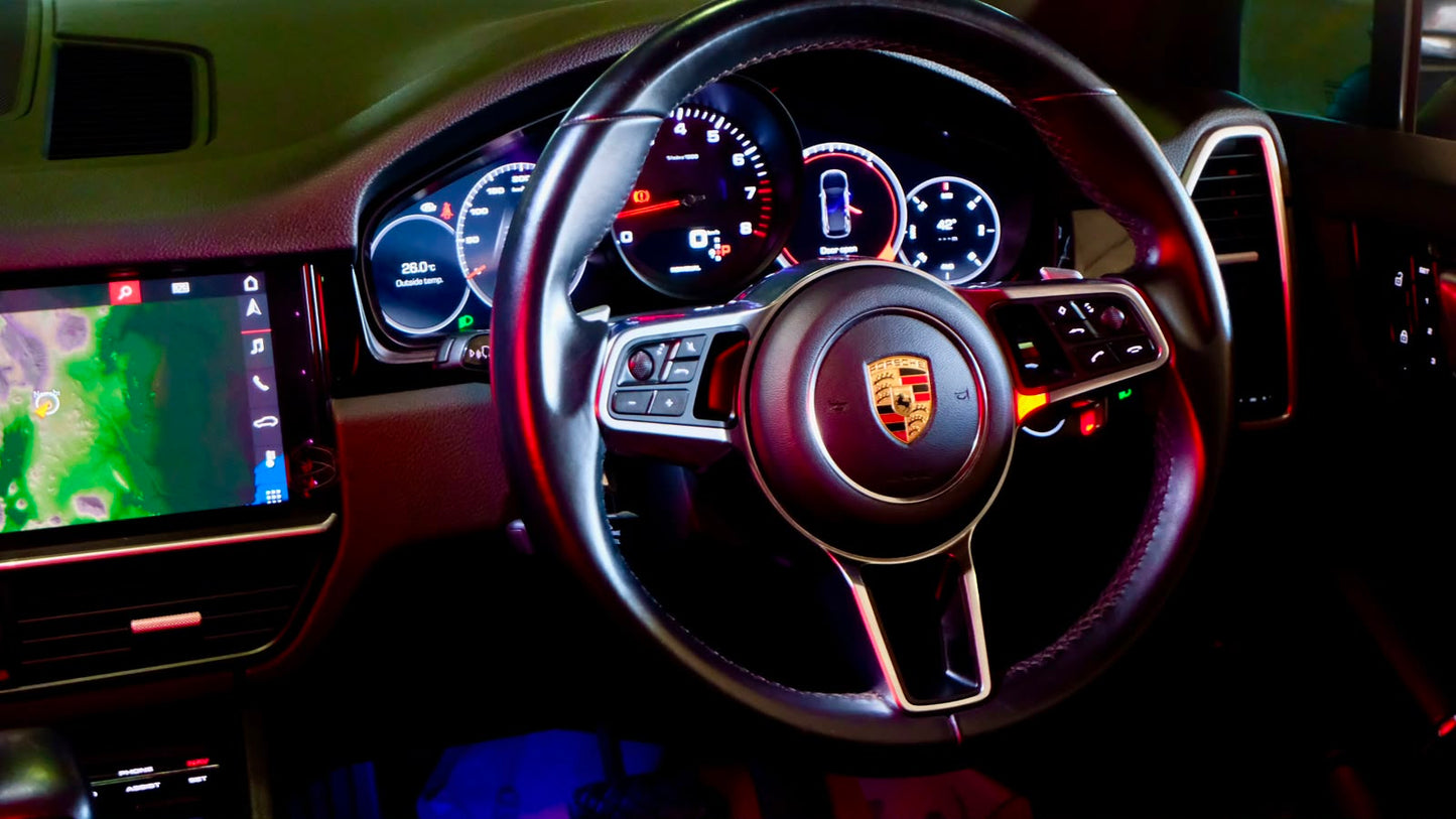 Porsche Cayenne| 2019 | 3000cc | Black