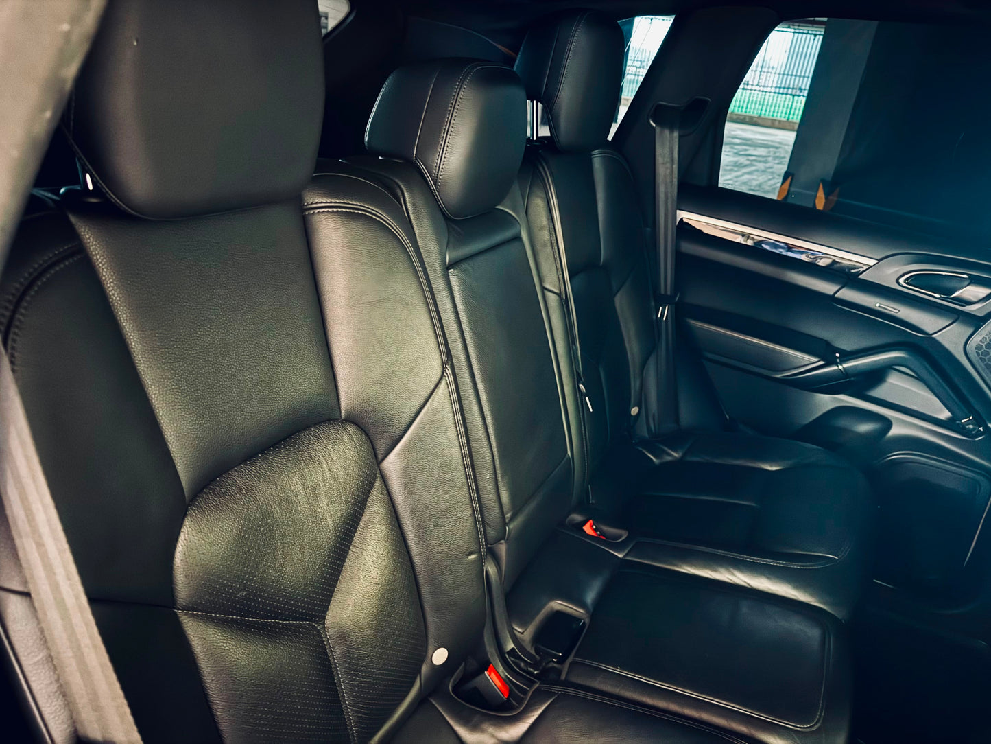Porsche Cayenne| 2015 | 3000cc | White