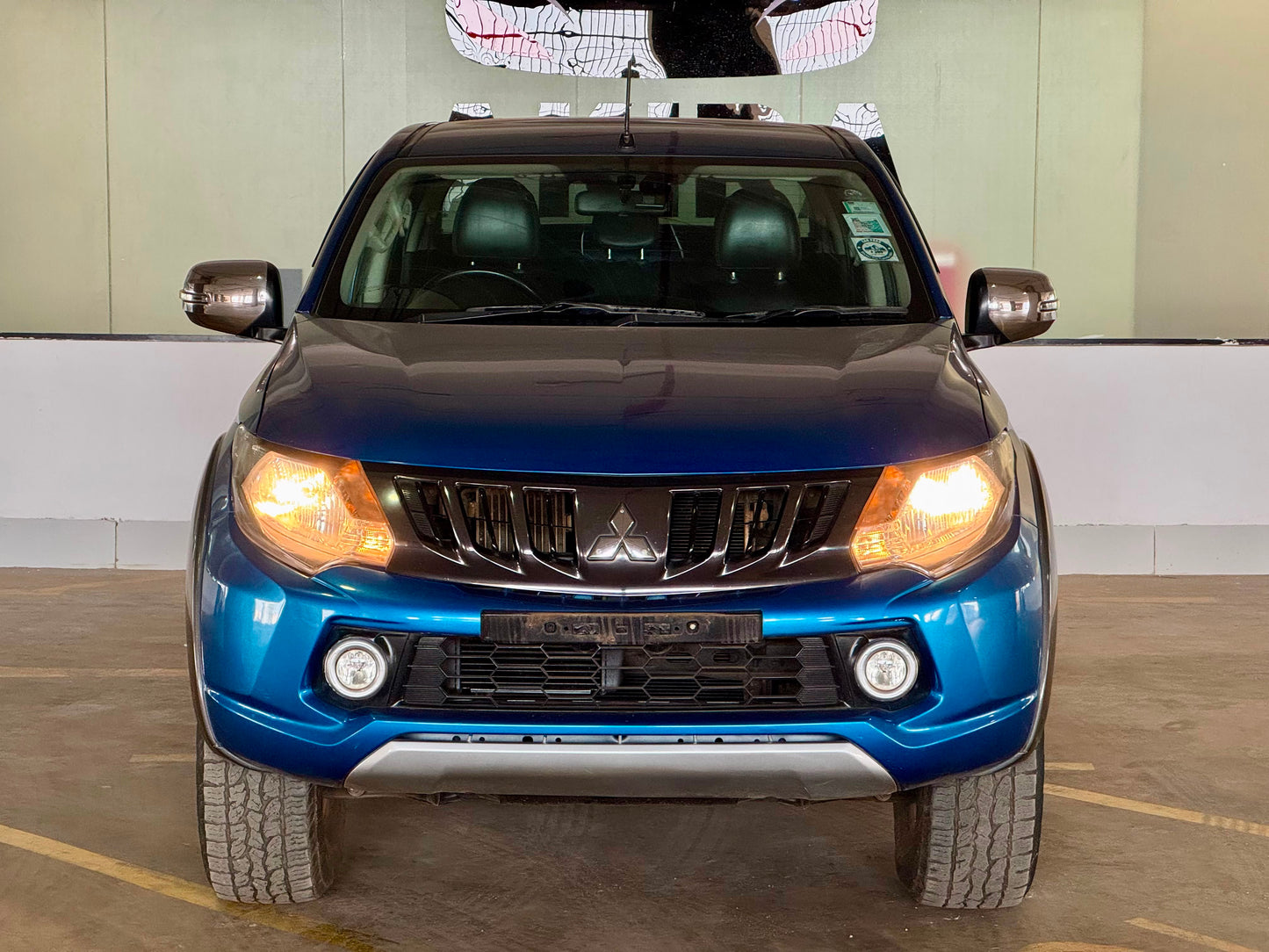 Mitsubishi L200 | 2018 | 2400cc | Blue