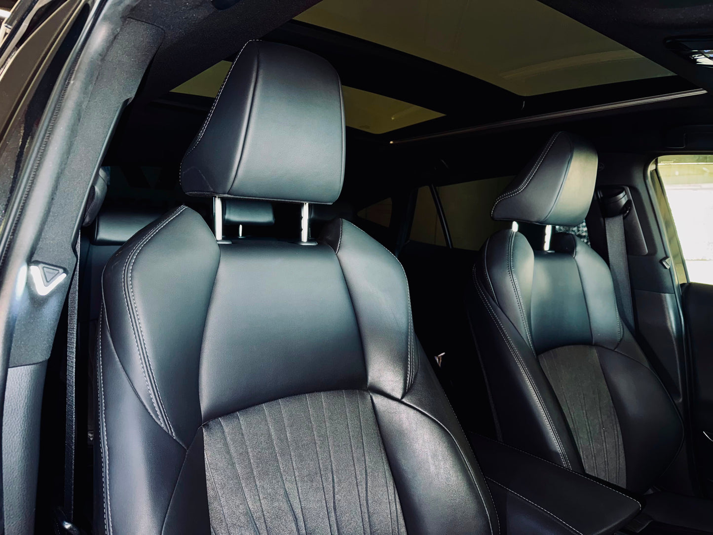 Toyota Harrier I 2020 I 2000cc I Black