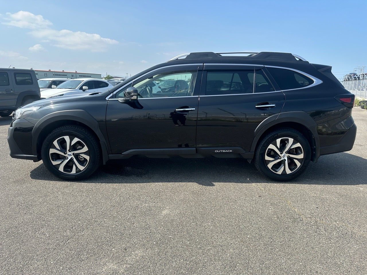 Subaru Outback | 2022 | 1800cc | Black