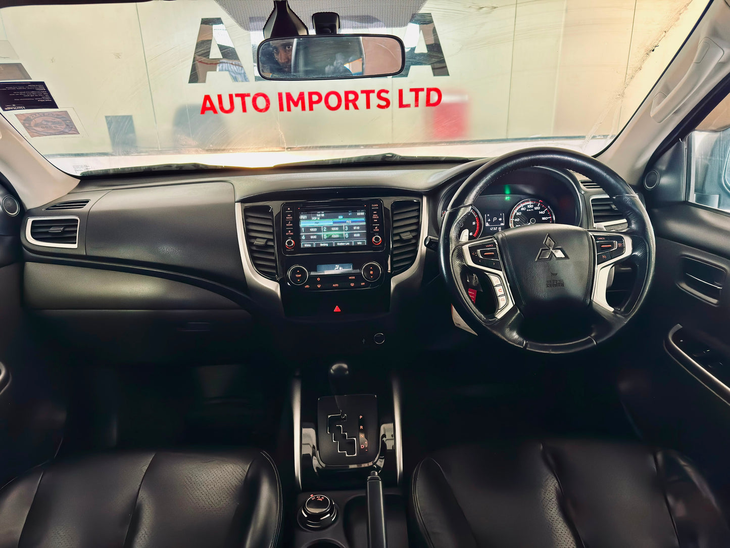 Mitsubishi L200 | 2018 | 2400cc | Blue