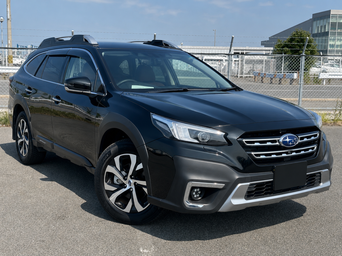 Subaru Outback | 2022 | 1800cc | Black