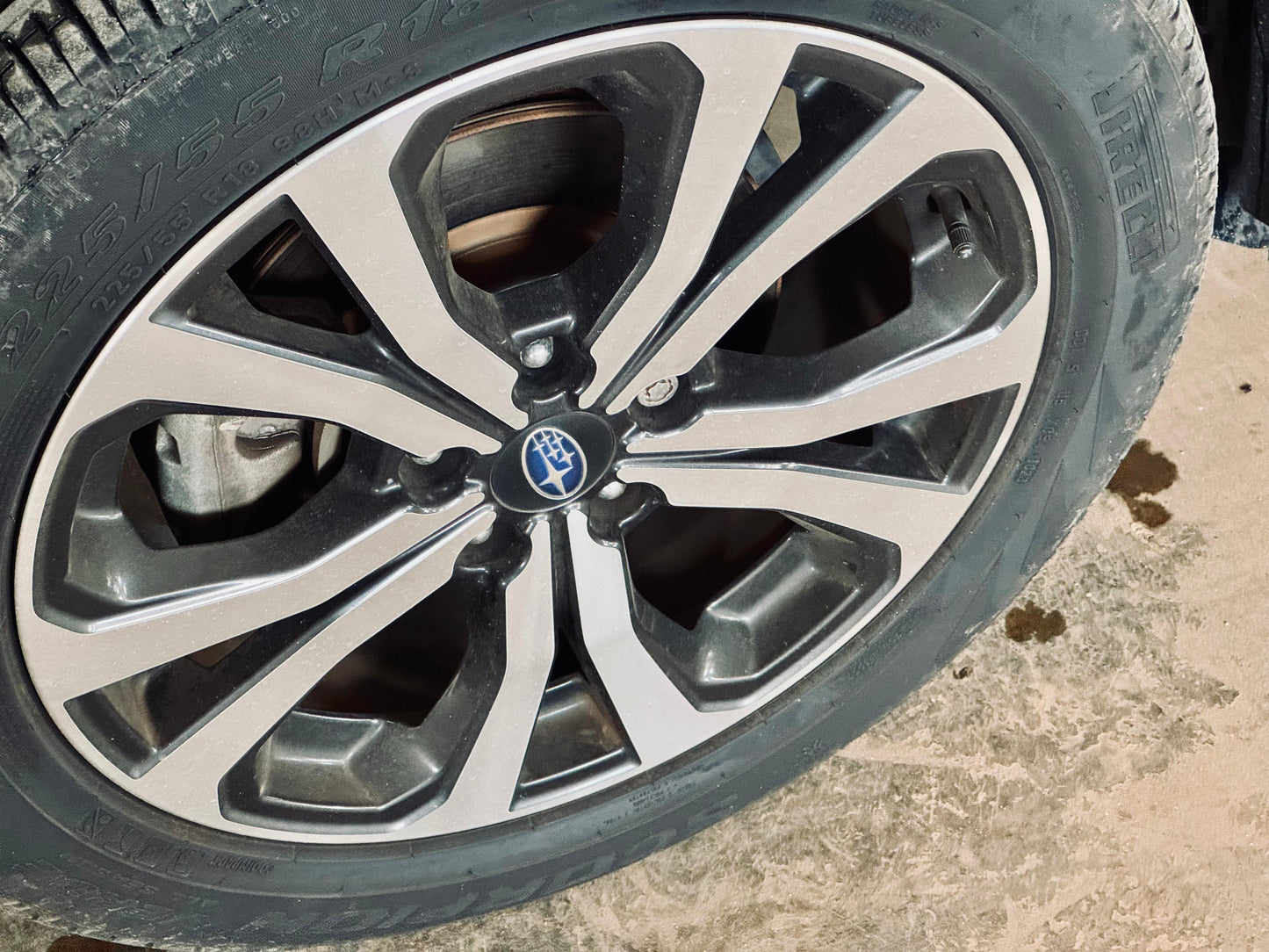 Subaru Forester | 2019 | 2500cc | Black