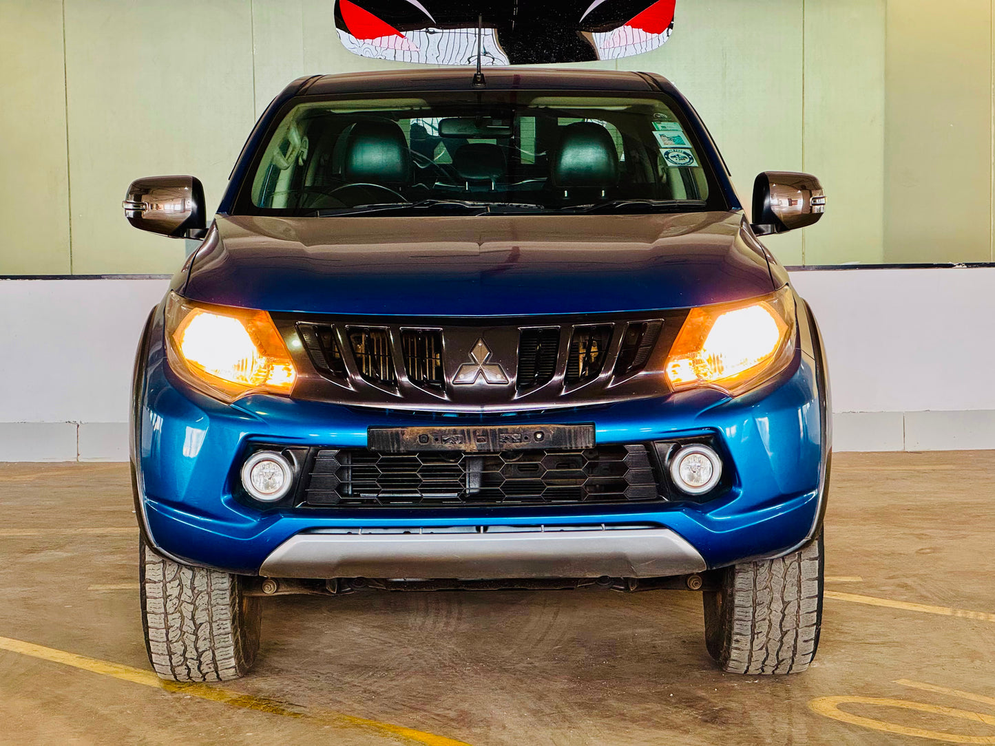 Mitsubishi L200 | 2018 | 2400cc | Blue