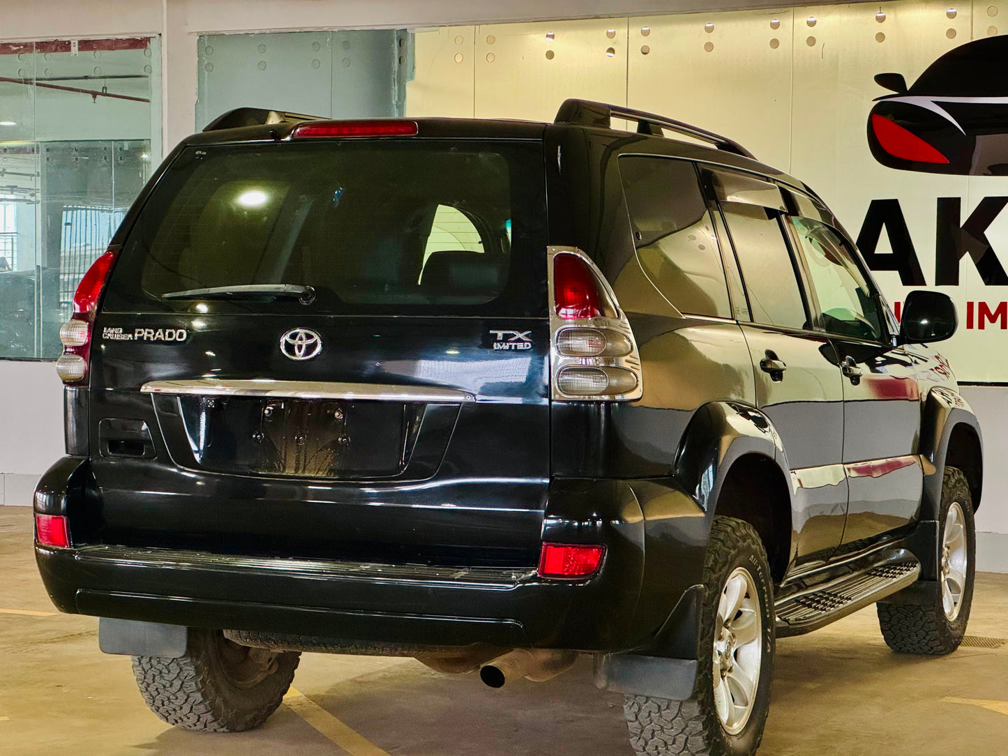 Toyota Prado| 2005 | 2700cc | Black