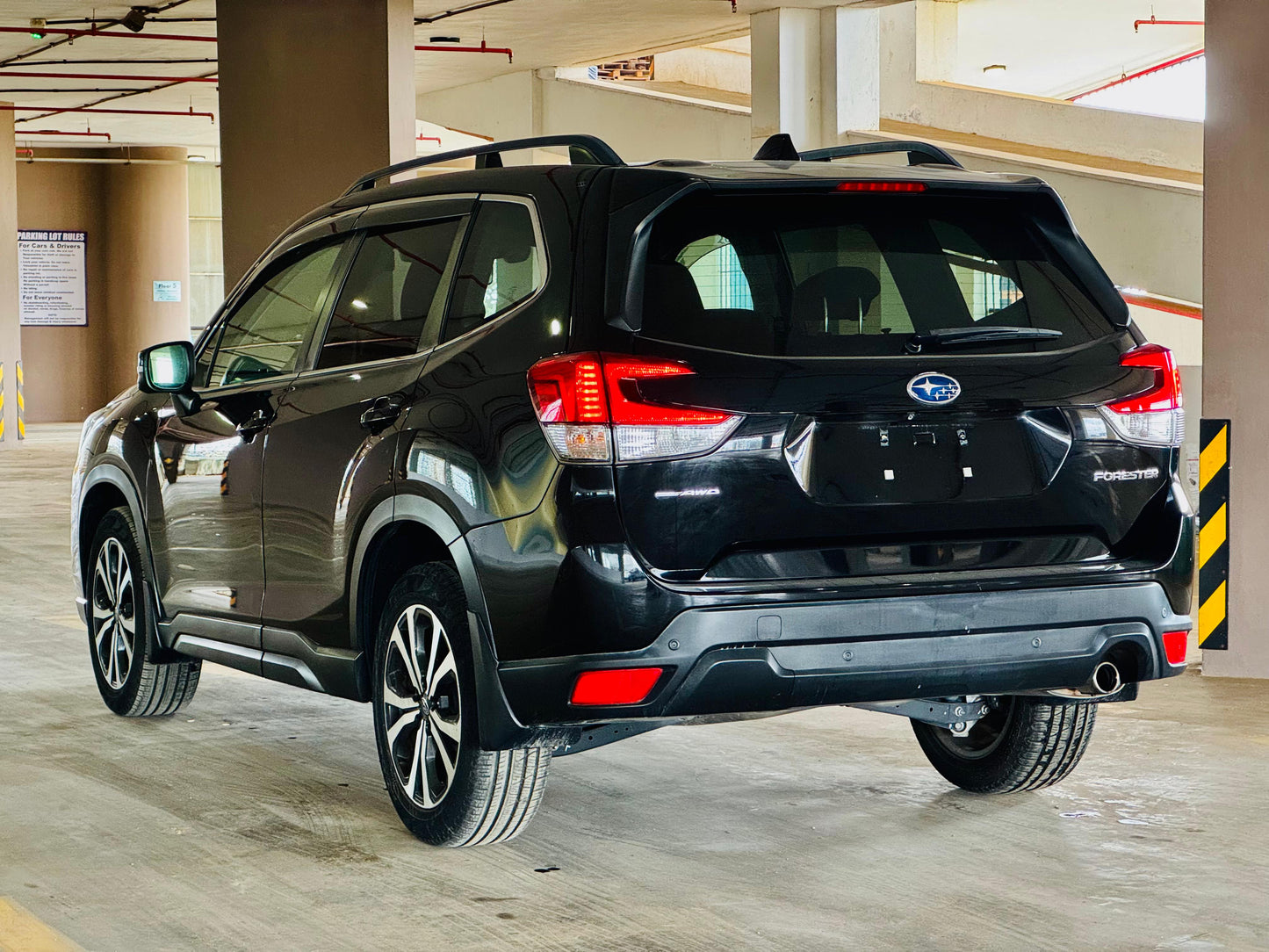 Subaru Forester | 2019 | 2500cc | Black
