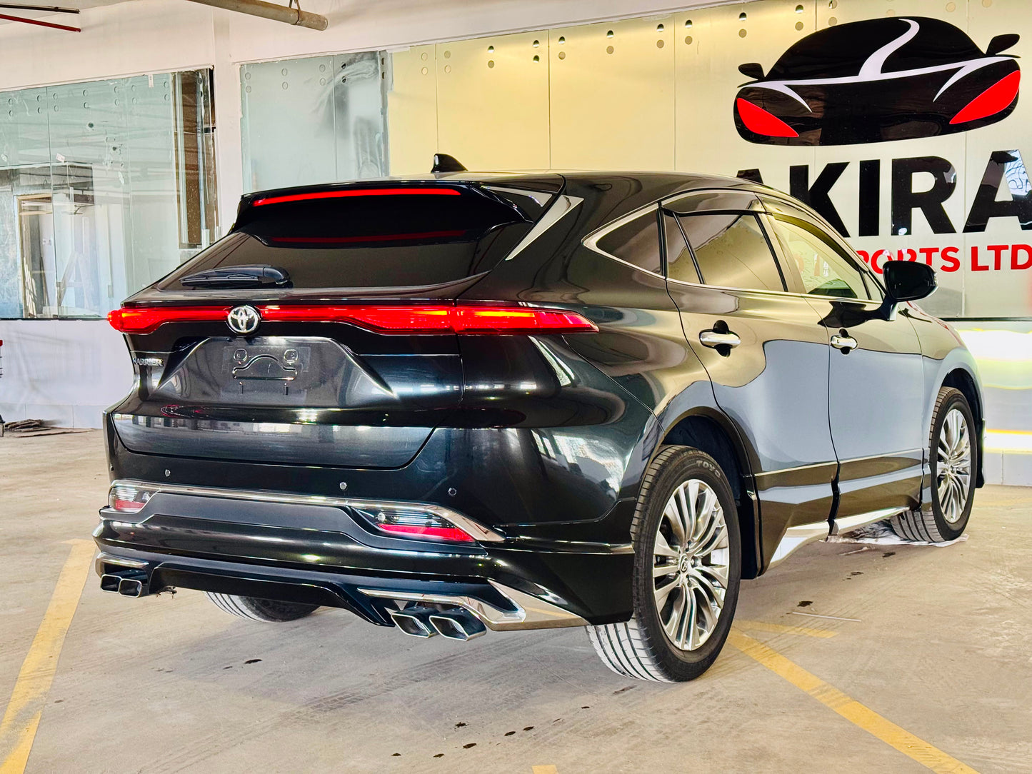 Toyota Harrier I 2020 I 2000cc I Black