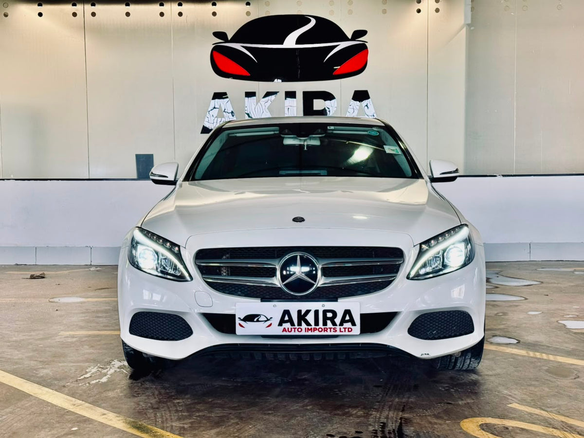 Mercedes Benz C180 W205 | 2015 | 1600cc | White