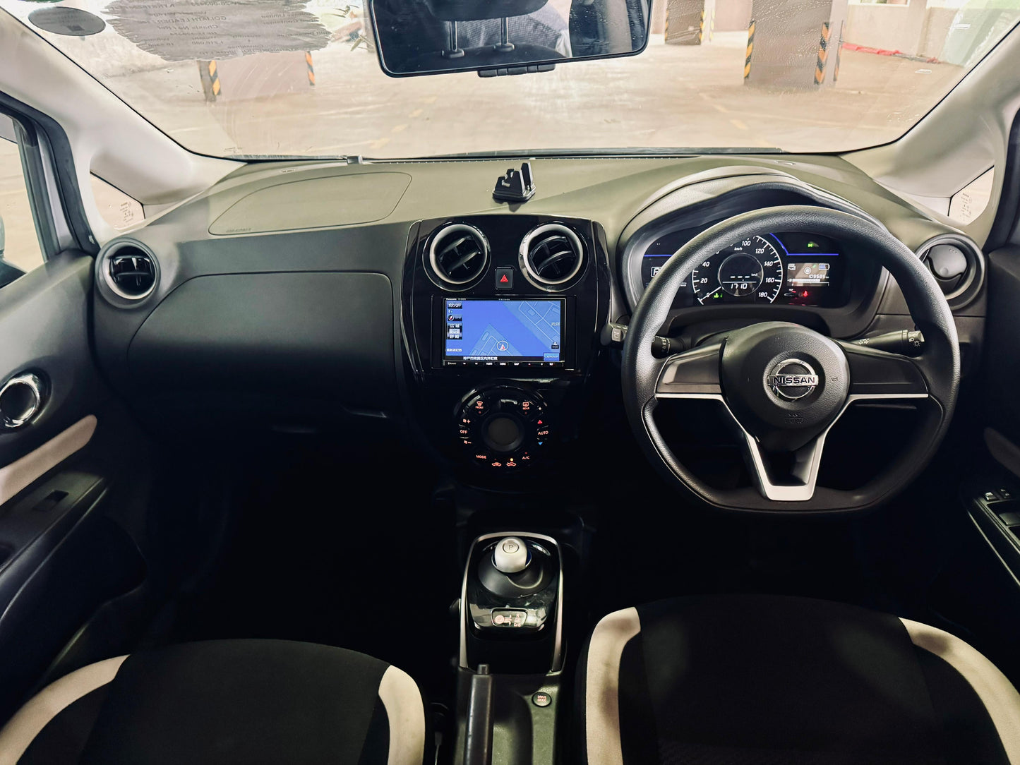 Nissan Note| 2020 | 1200cc | Silver