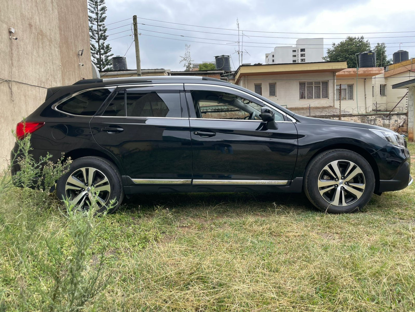 subaru-outback-2019-nairobi-akira