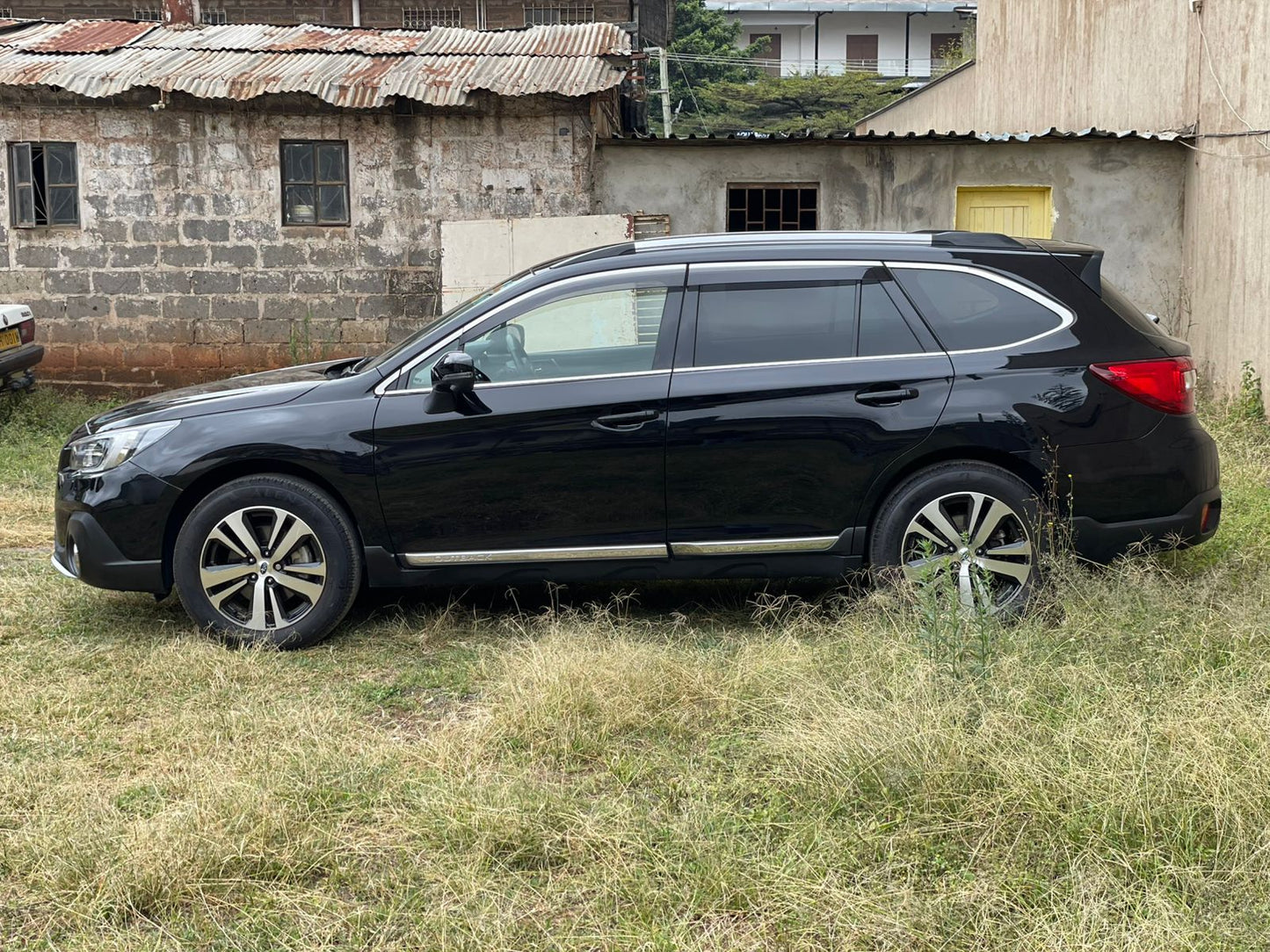 subaru-outback-2019-nairobi-akira