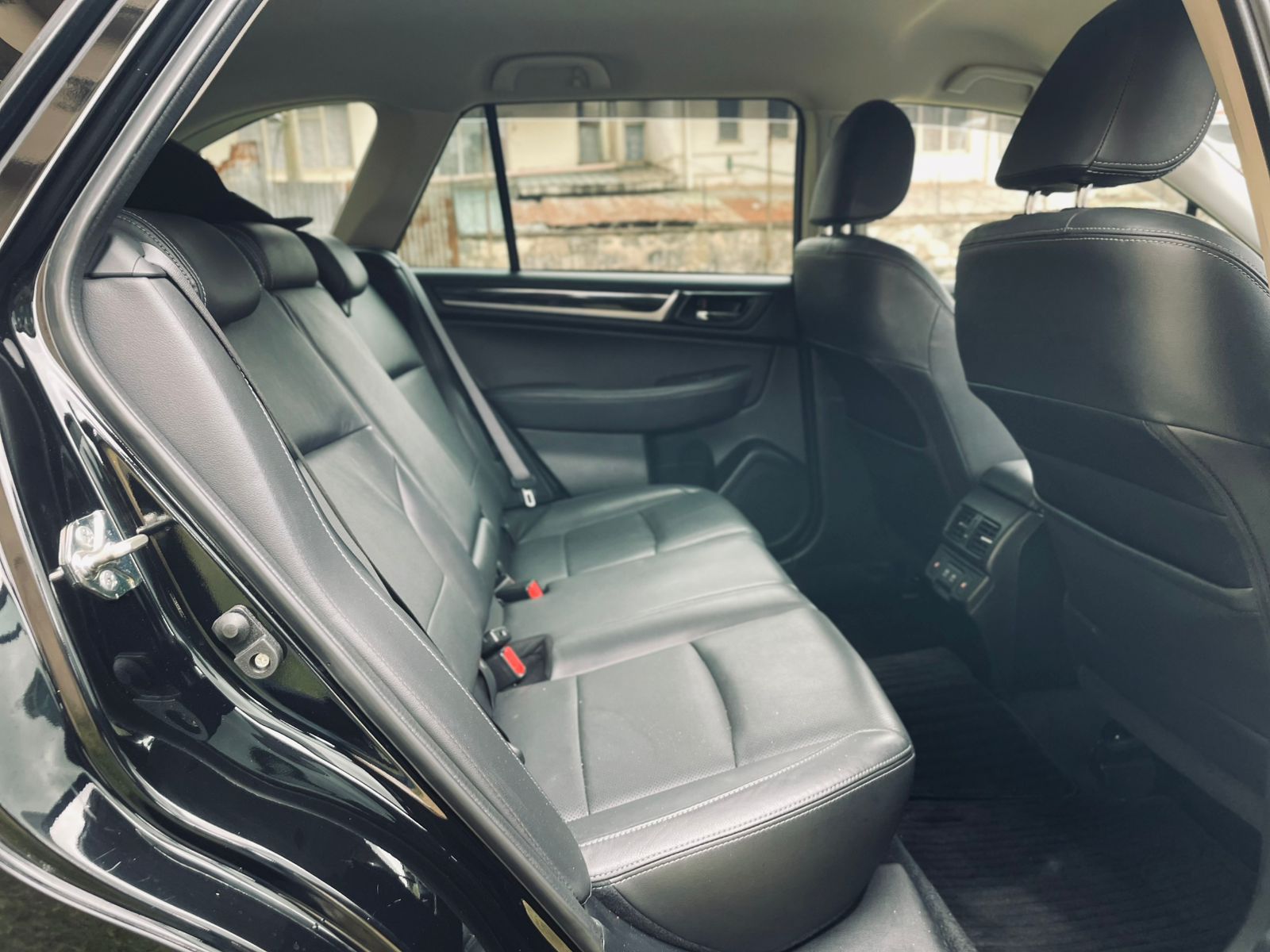 subaru-outback-2019-nairobi-akira